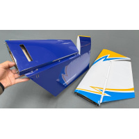 Extra 330 SX - 104"  - gelb/blau/blau/silber/weiß - B